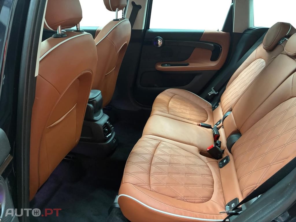 MINI Countryman Cooper Premium Plus Edition