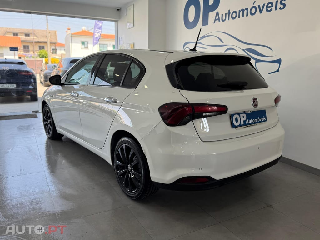 Fiat Tipo 1.3 M-Jet Lounge