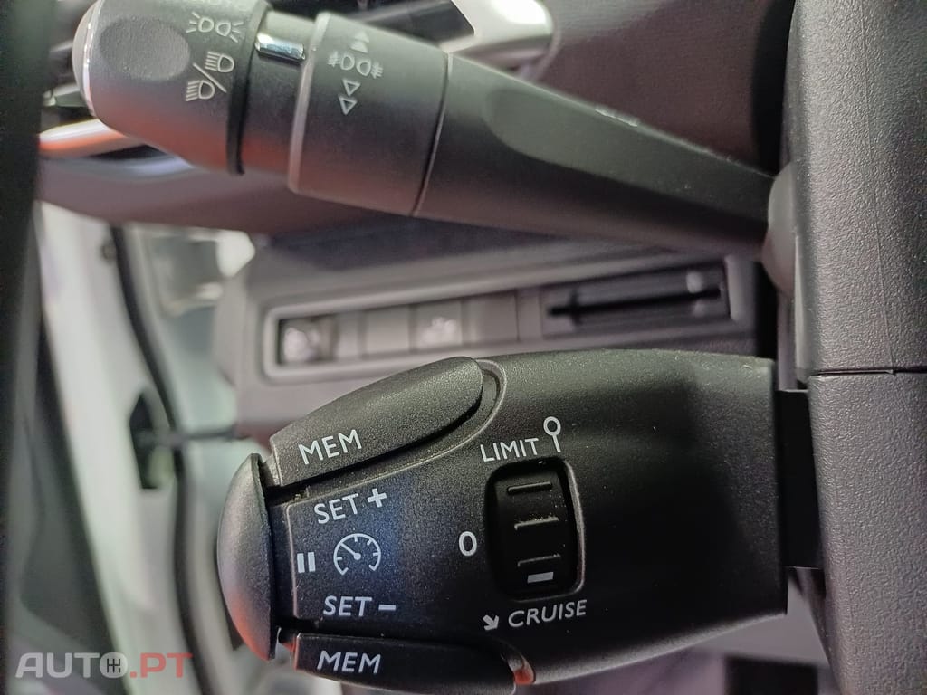 Peugeot 3008 1.2 PureTech Allure