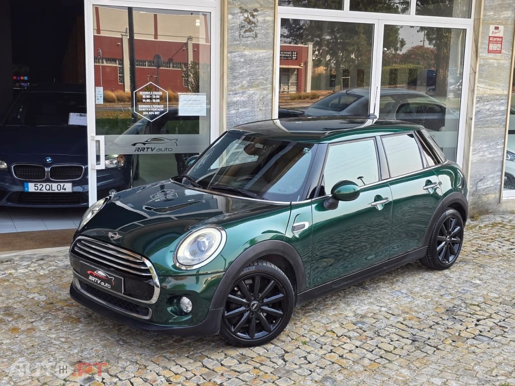 MINI Cooper Cooper D