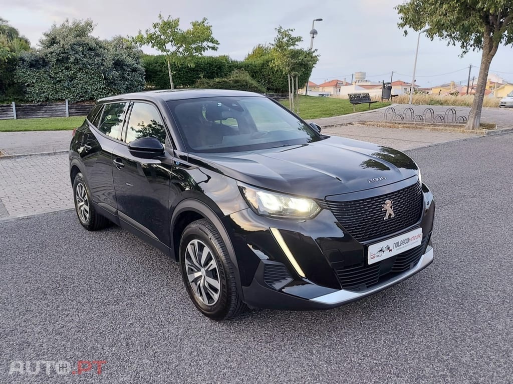 Peugeot E-2008 50 kWh Active Pack