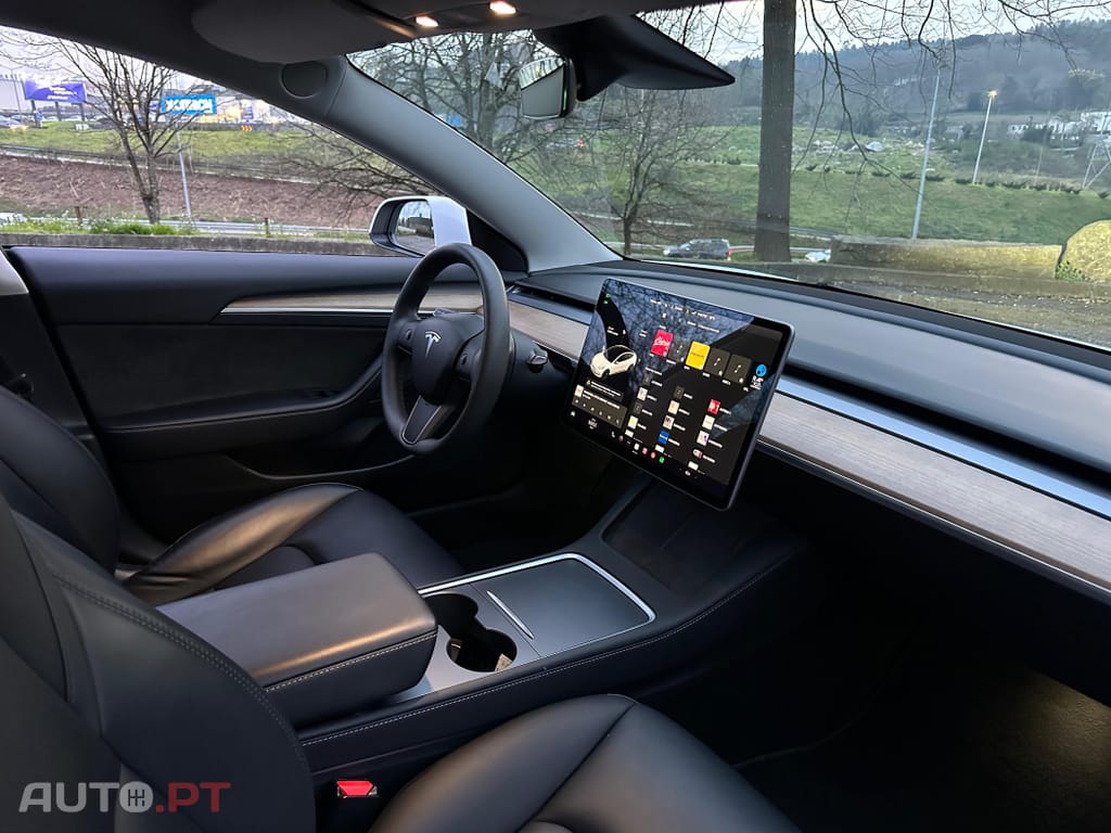Tesla Model 3 Long Range Tração Integral