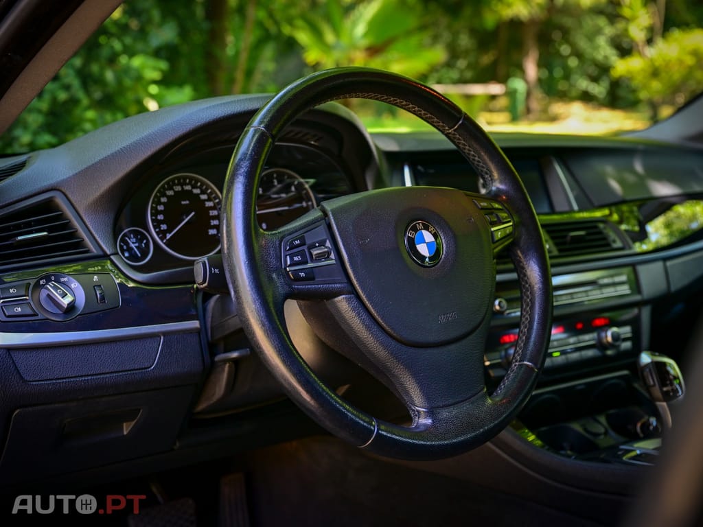 BMW 520 d Line Luxury Auto