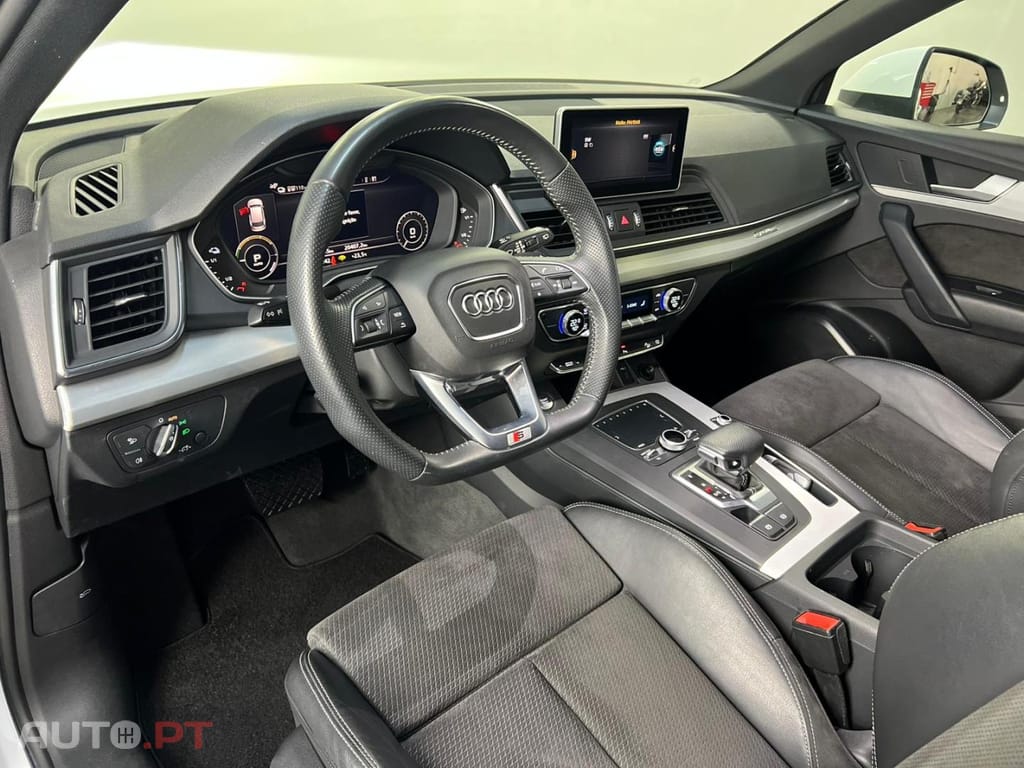 Audi Q5 Audi Q5 55 TFSIe quattro S line S tronic