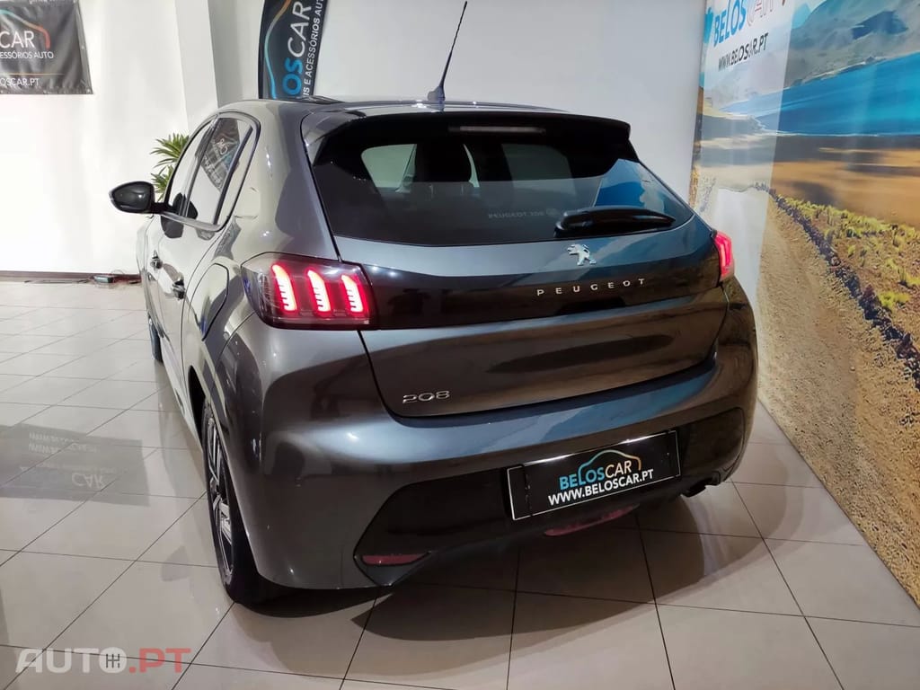 Peugeot 208 PureTech 100 Style