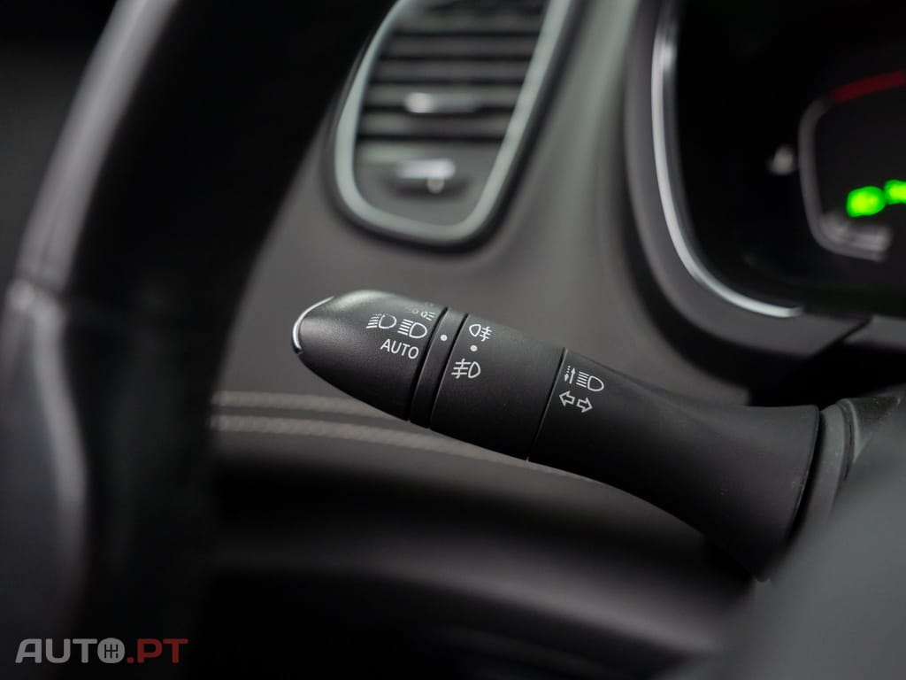 Renault Grand Scénic 1.3 TCe Intens EDC