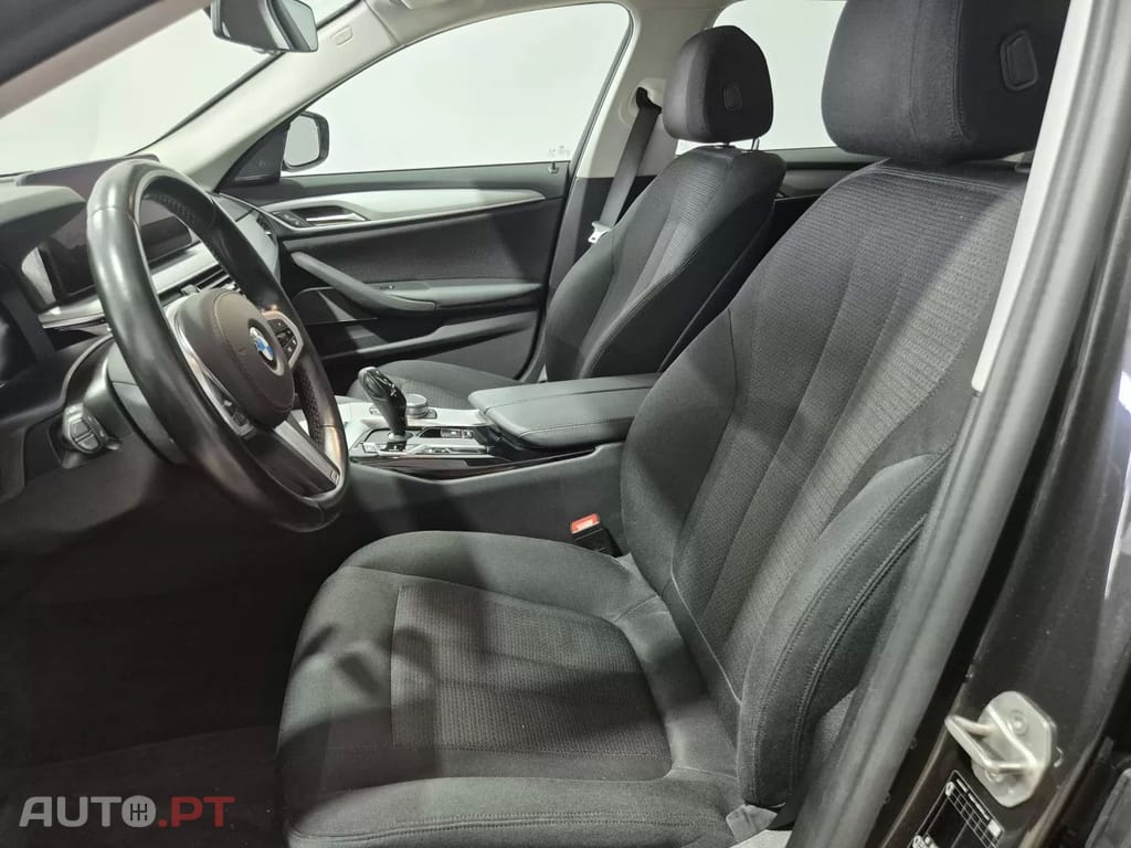 BMW 530 e xDrive Pack Desportivo M