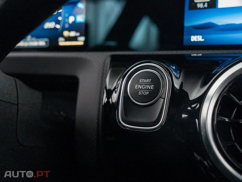 Mercedes-Benz A 250 e Style Plus