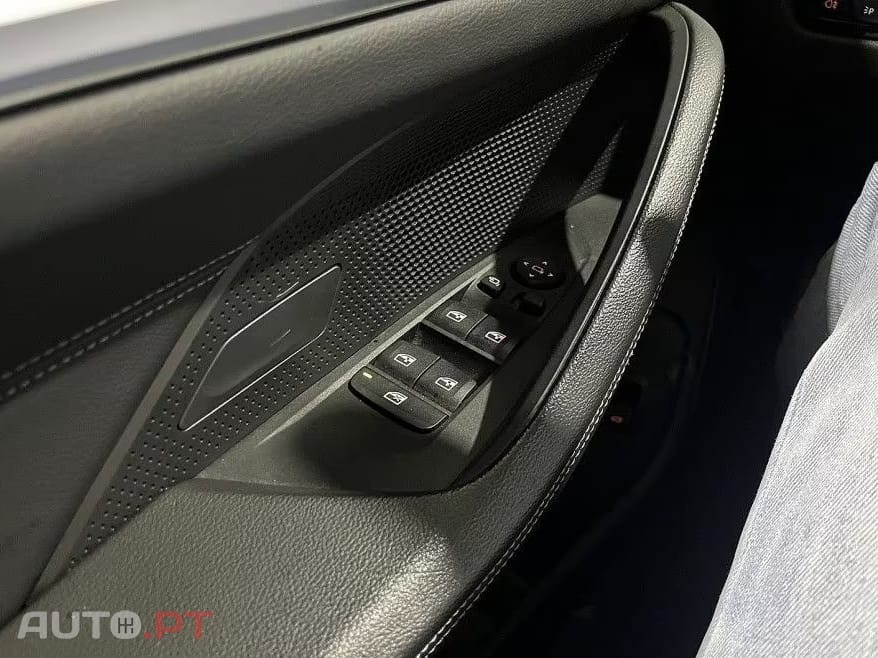 BMW i4 eDrive40 High Executive