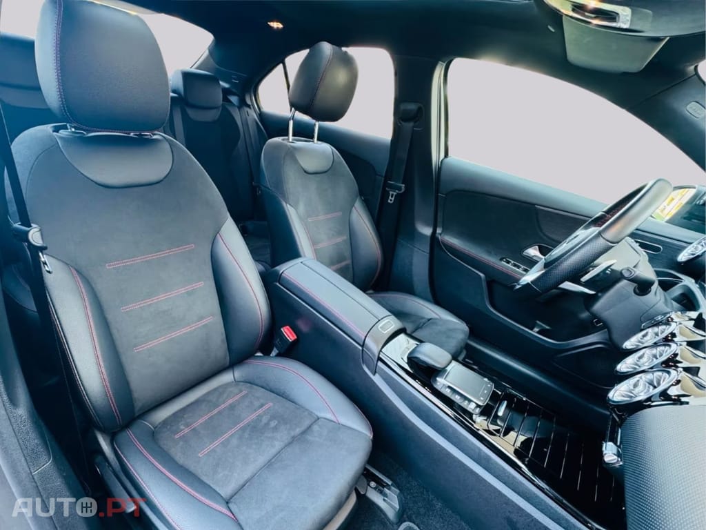Mercedes-Benz A 250 I.V.A DEDUTIVEL AMG