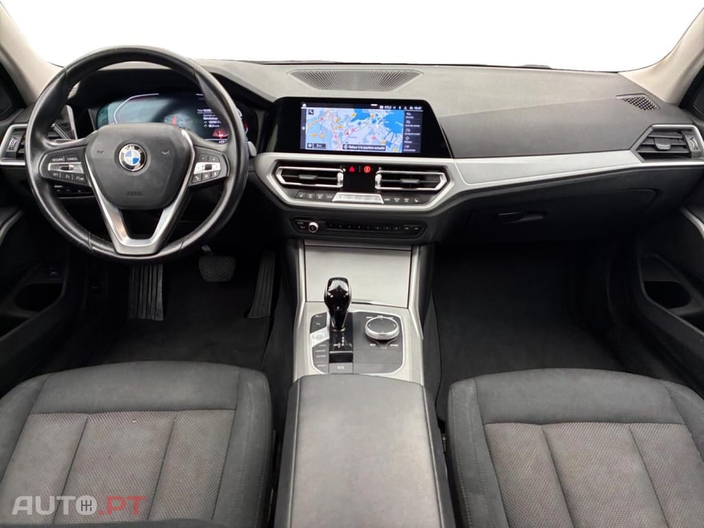 BMW 320 d Touring xDrive Business Design