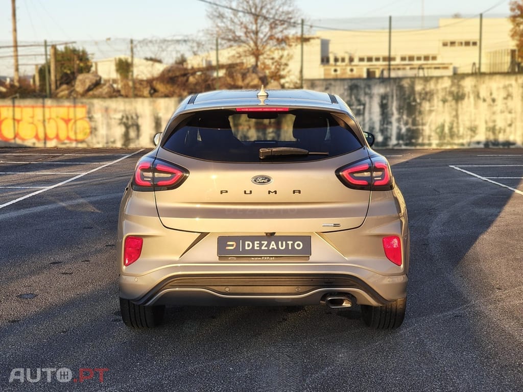 Ford Puma 1.0 EcoBoost MHEV ST-Line X