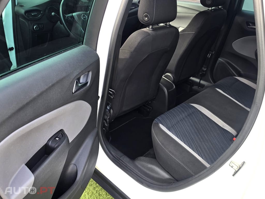 Opel Crossland X 1.2T 120Anos Nacional 1Dono