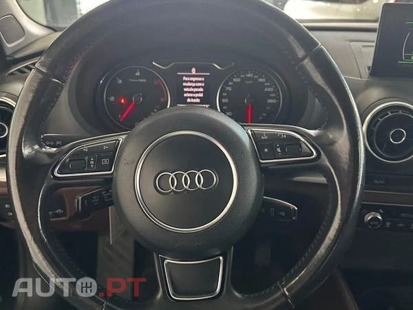Audi A3 Cabrio 2.0 TDI S tronic (clean diesel) Ambiente