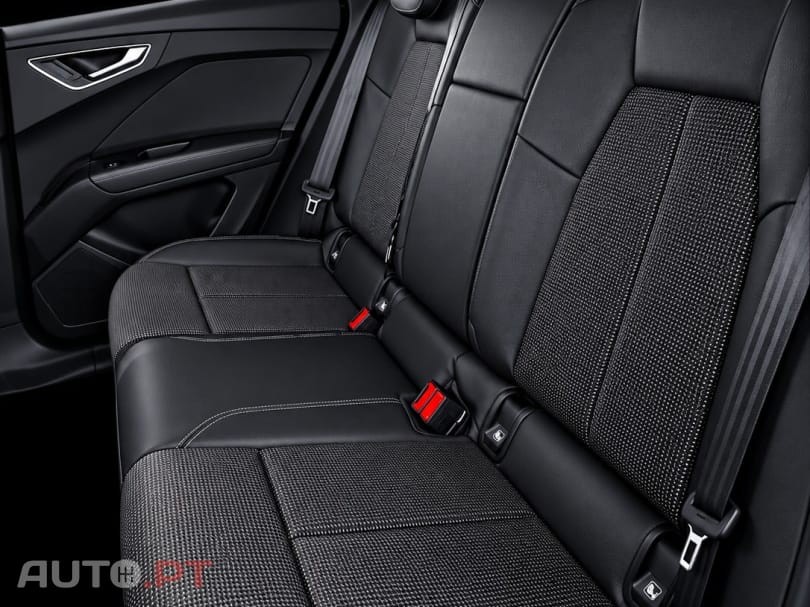 Audi Q4 E-Tron 40 E-TRON S-LINE 82KWh
