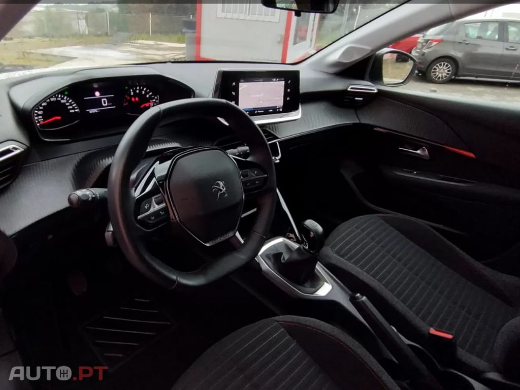 Peugeot 208 1.2 Puretech 101 CV versão Style