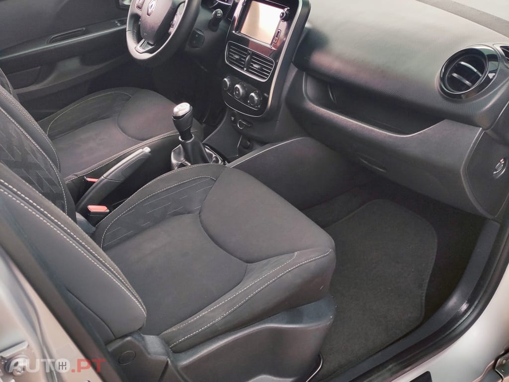 Renault Clio Sport Tourer 1.5 dCi Limited