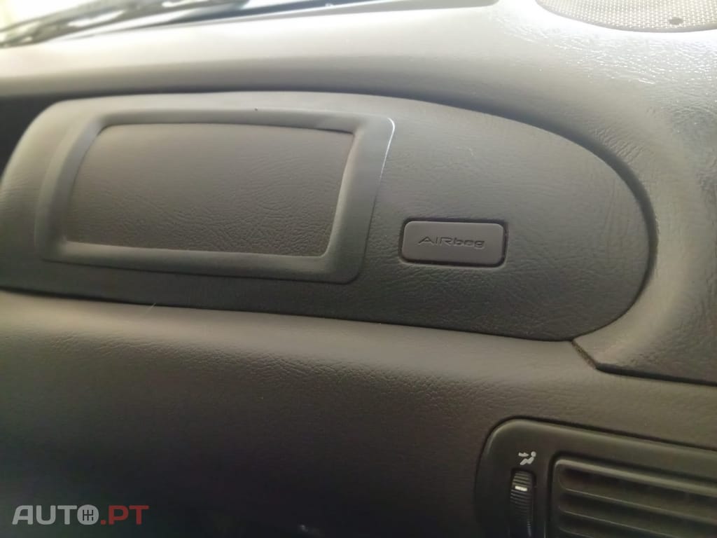Fiat Punto 1.2 Fire - 5 portas