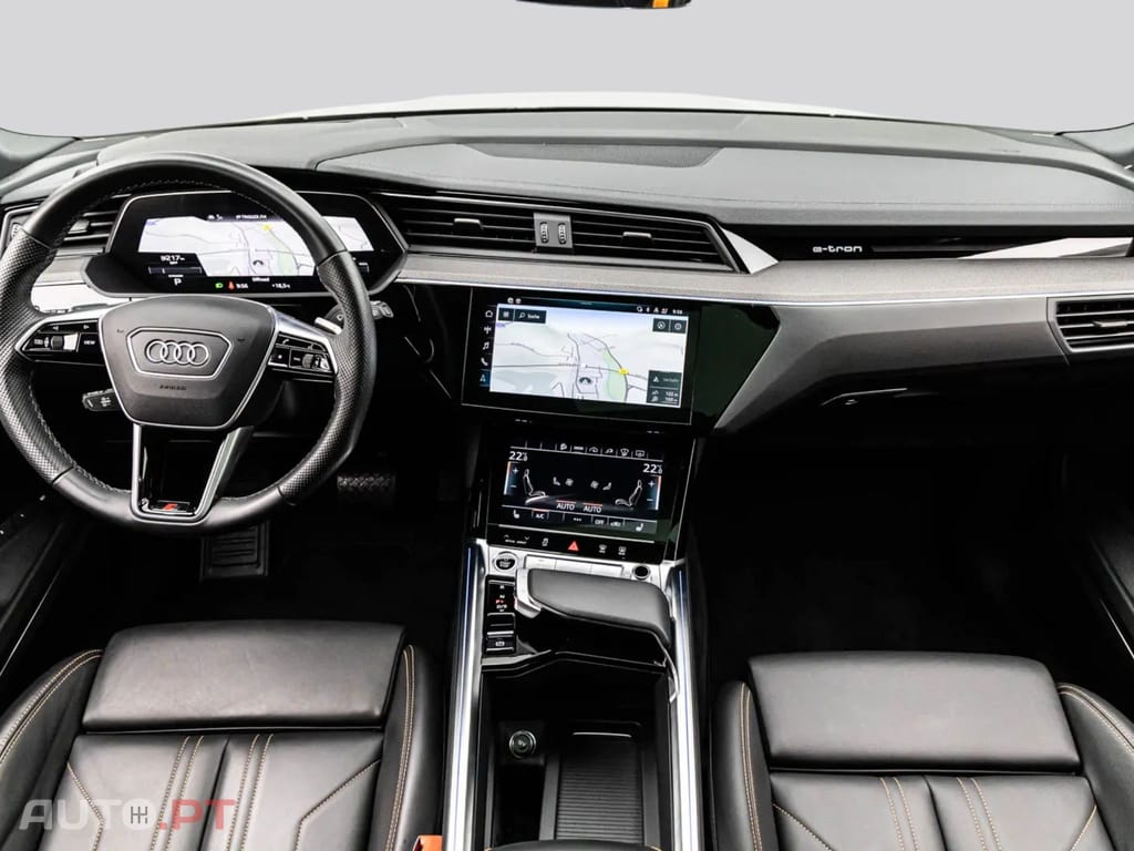 Audi E-Tron 55 2x S LINE BLACK EDITION I.V.A DEDUTIVEL 