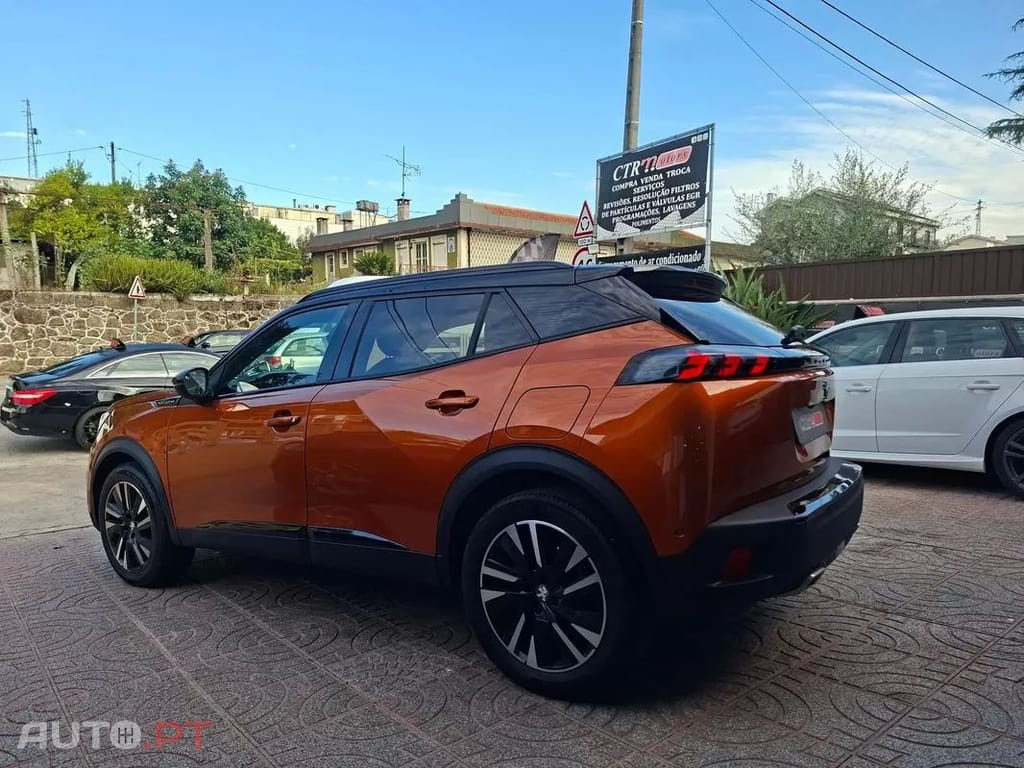 Peugeot 2008  Puretech 130 Stop Start Gt  Line Edition
