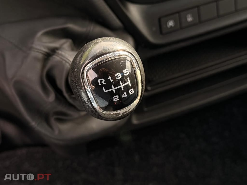 Iveco Daily BASCULA TRI-BASCULANTE