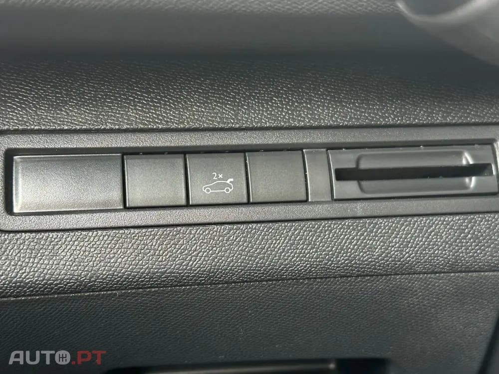 Peugeot 3008 1.6 BlueHDi Allure