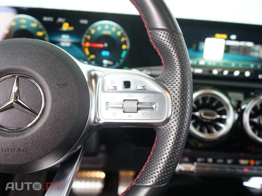 Mercedes-Benz CLA 250 e AMG Line