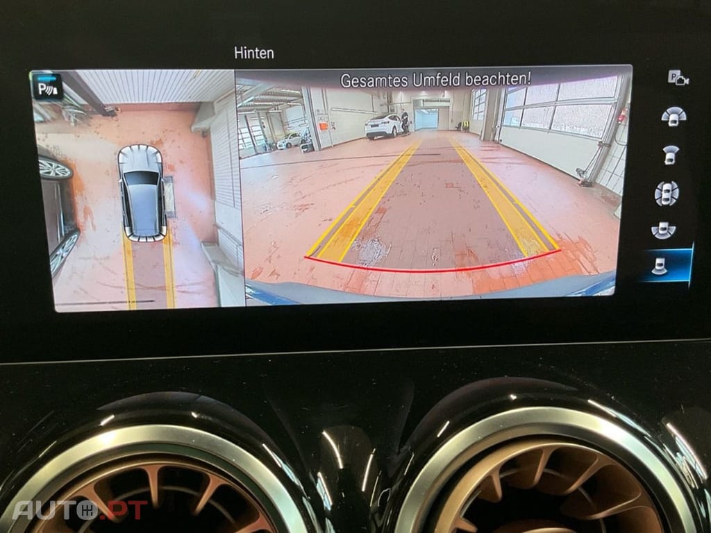 Mercedes-Benz EQB 300 AMG 95% I.V.A DEDUTIVEL 