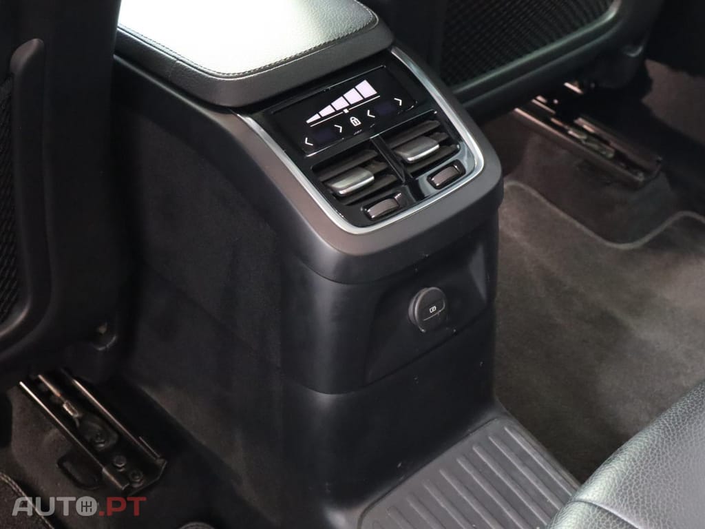 Volvo XC90 T8  AWD HYBRID Inscription