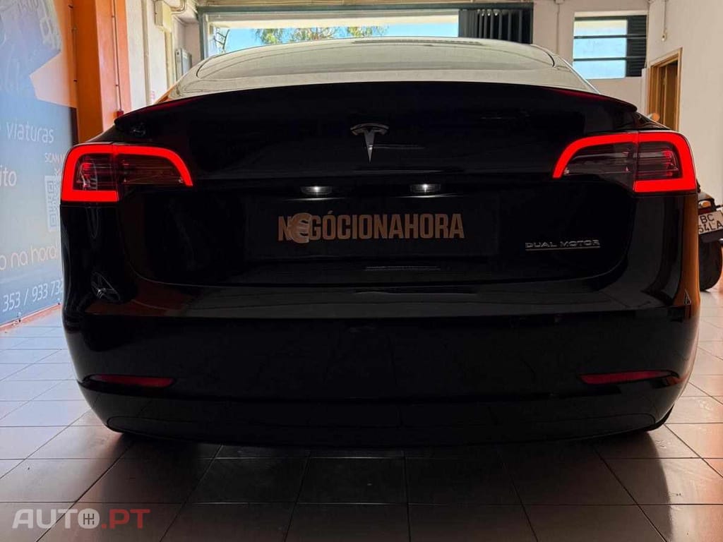 Tesla Model 3 Dual Motor Performance