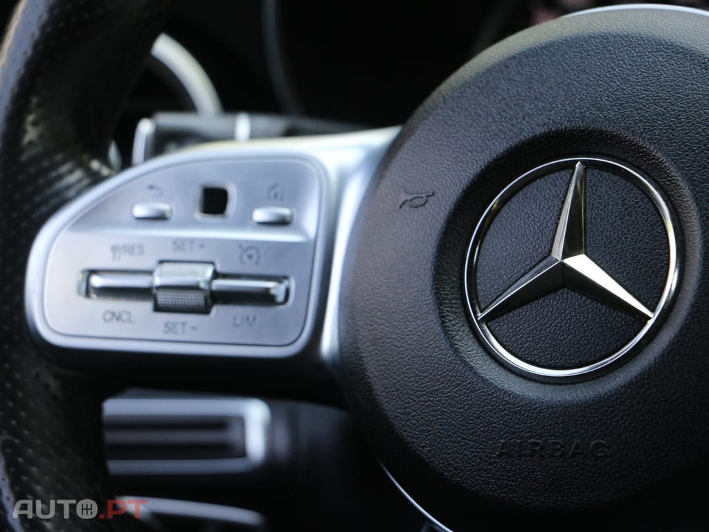 Mercedes-Benz C 200 Outro