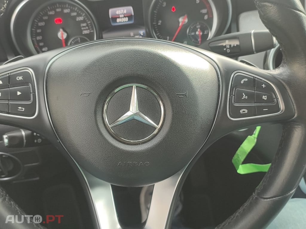 Mercedes-Benz GLA 220 d 7G-DCT Activity Edition