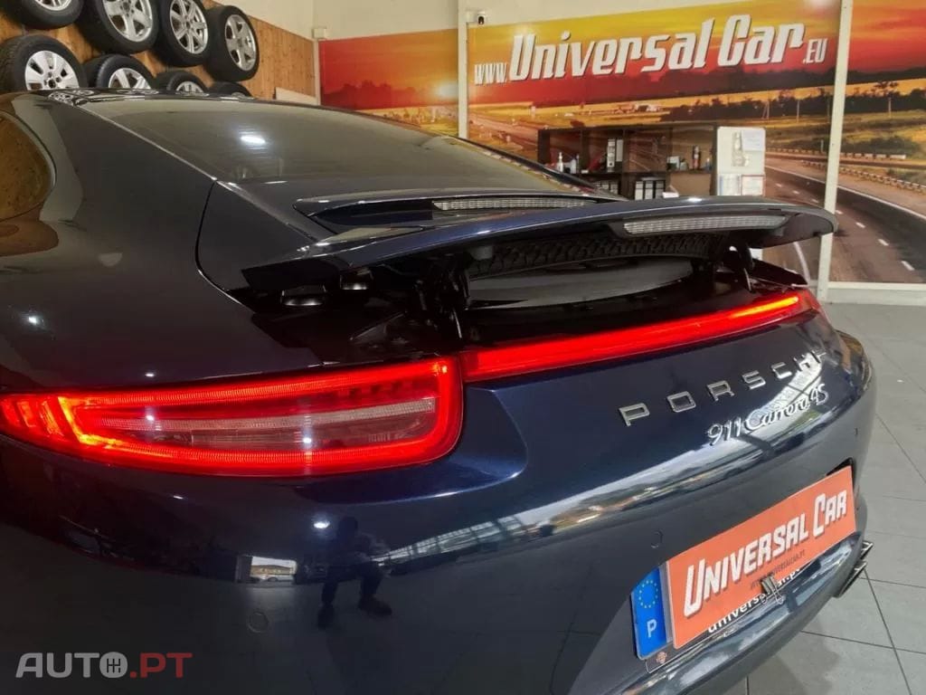 Porsche 911 991 Carrera 4 PDK Sport Chrono