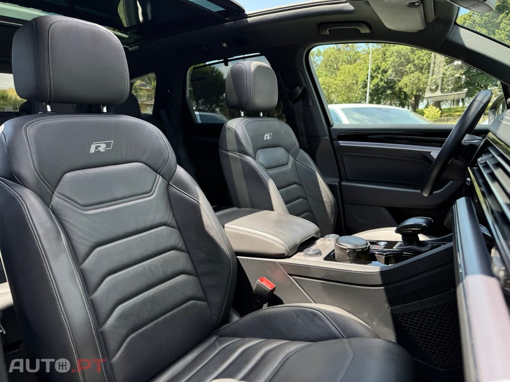Volkswagen Touareg 3.0 TDI V6 R-Line