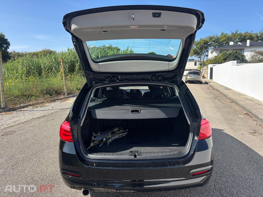 BMW 318 d Touring Line Sport Shadow Auto