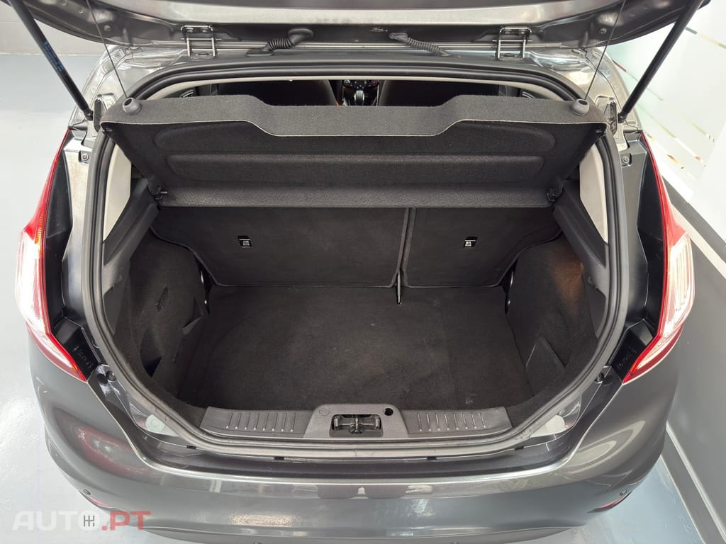 Ford Fiesta 1.0 T EcoBoost Titanium PowerShift