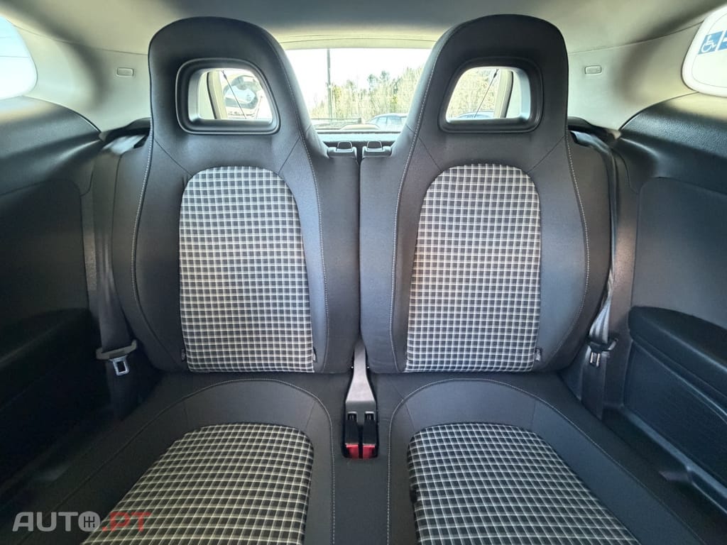 Volkswagen Scirocco 2.0 TDI Sport