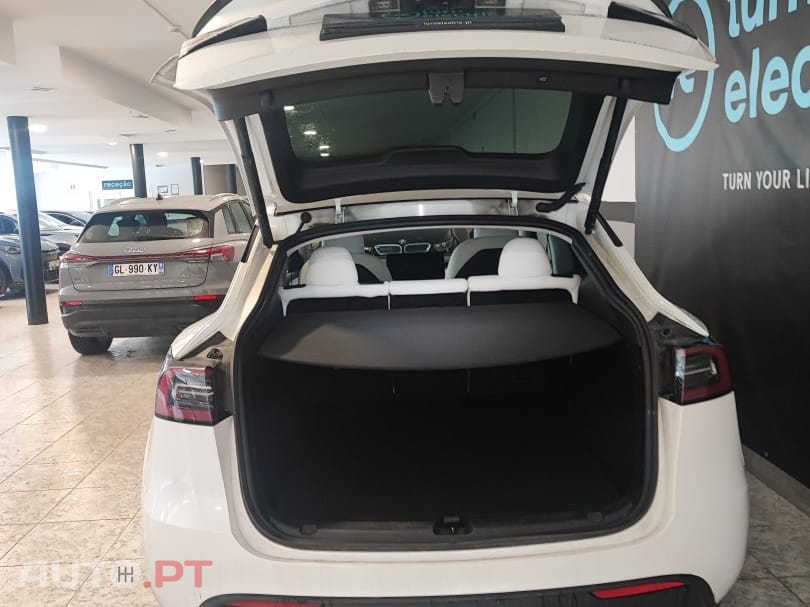Tesla Model Y Performance Tração Integral