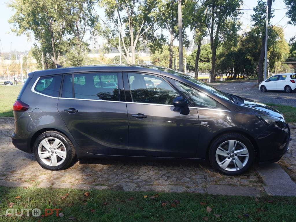 Opel Zafira Cosmo 1.6 CDTI