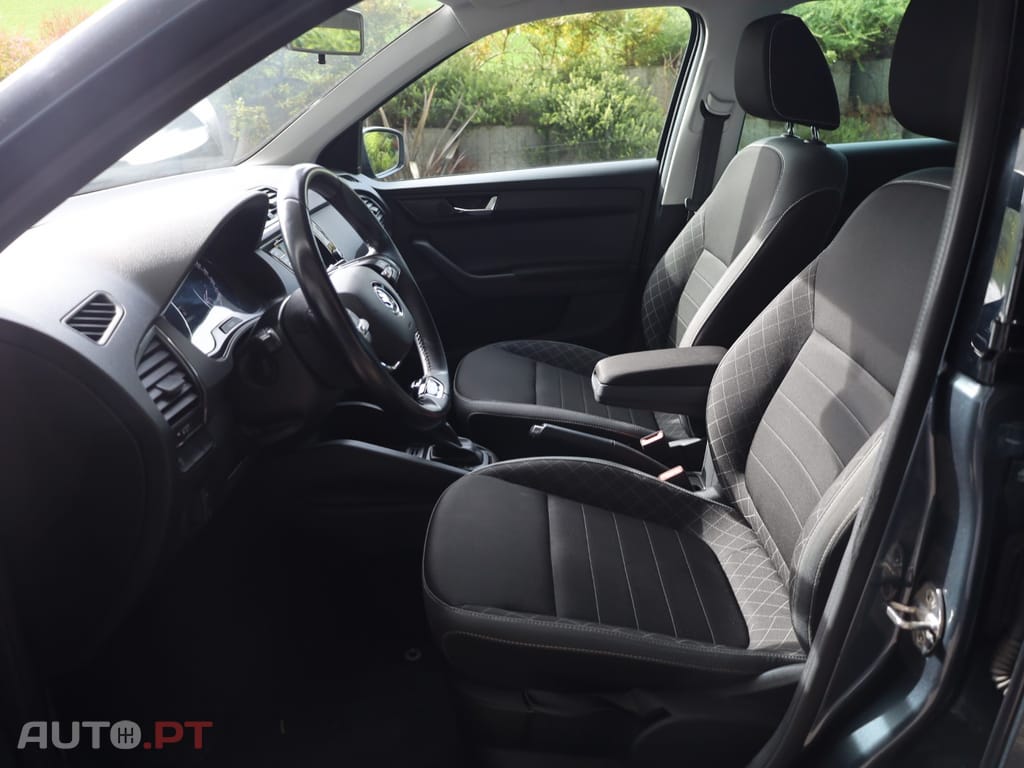 Skoda Fabia 1.0 TSi Ambition DSG