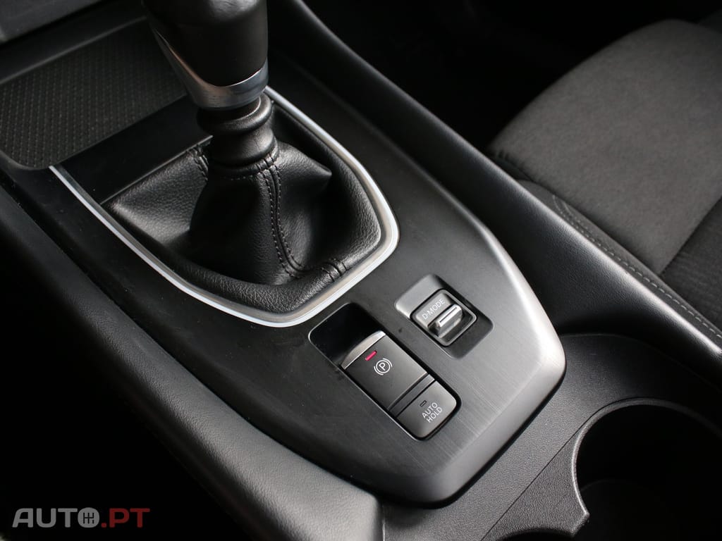 Nissan Qashqai 1.3 DIG-T N-Connecta