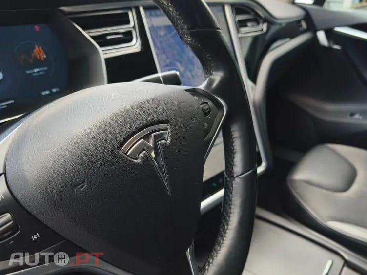 Tesla Model S 70D AWD