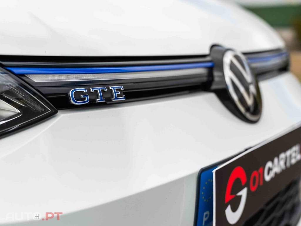 Volkswagen Golf 1.4 eHybrid OPF DSG GTE