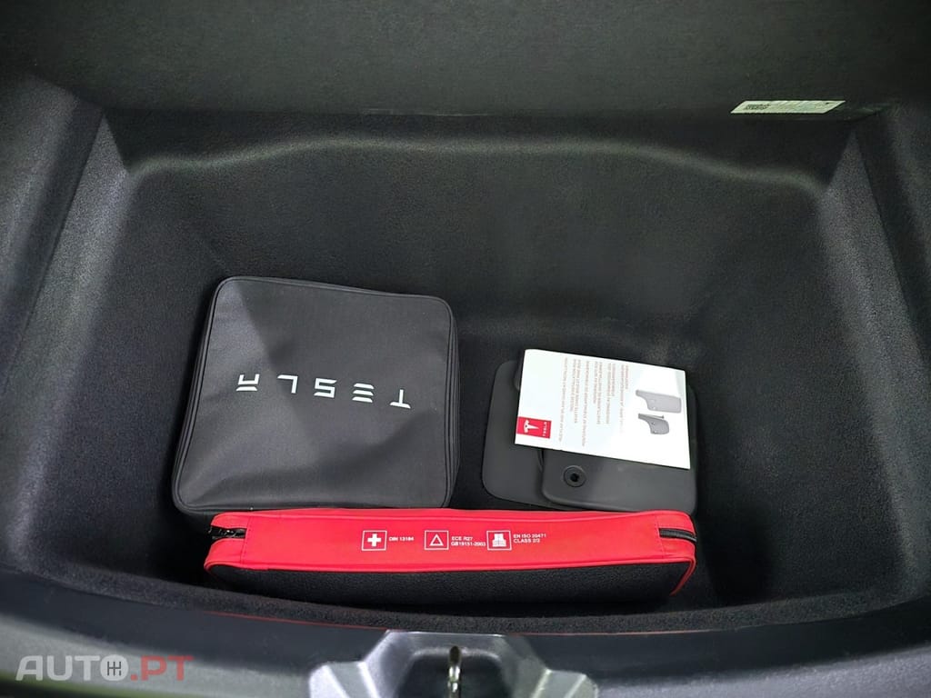 Tesla Model 3 Performance Dual Motor AWD