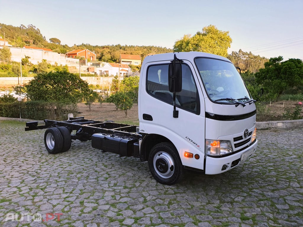 Toyota Dyna M 3.0 D-4D M CS 35.33