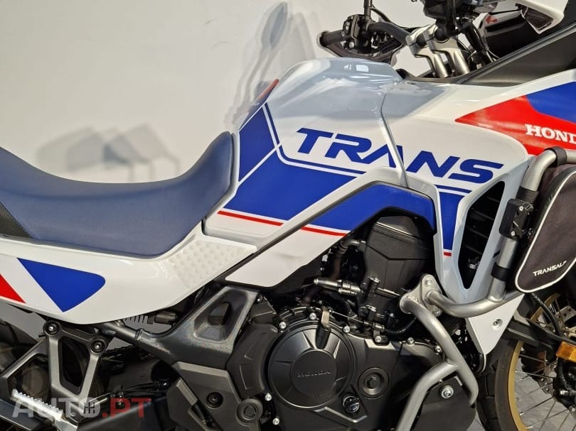 Honda Transalp 750 SP