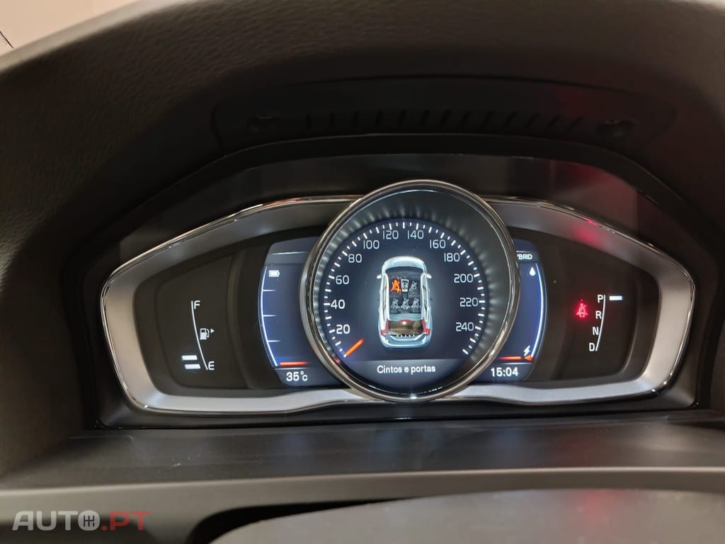 Volvo V60 2.4 D D6 Twin Engine Hibrid plug-in