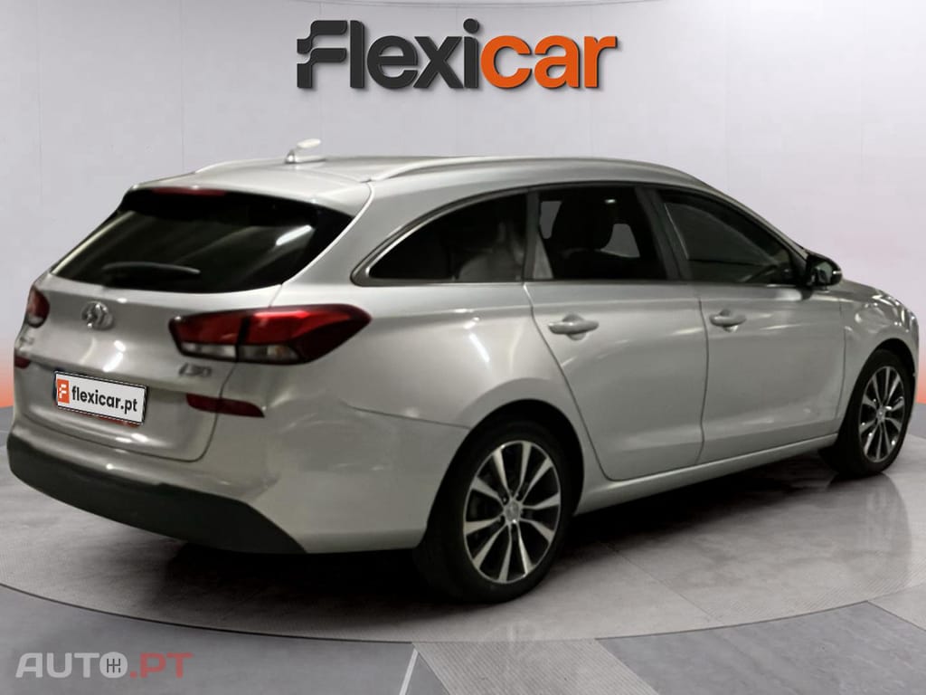 Hyundai i30 CW 1.6 CRDI 110 COMFORT PLUS