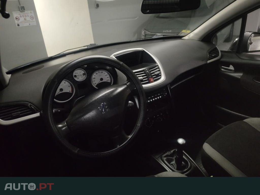 Peugeot 207 1.4 hdi