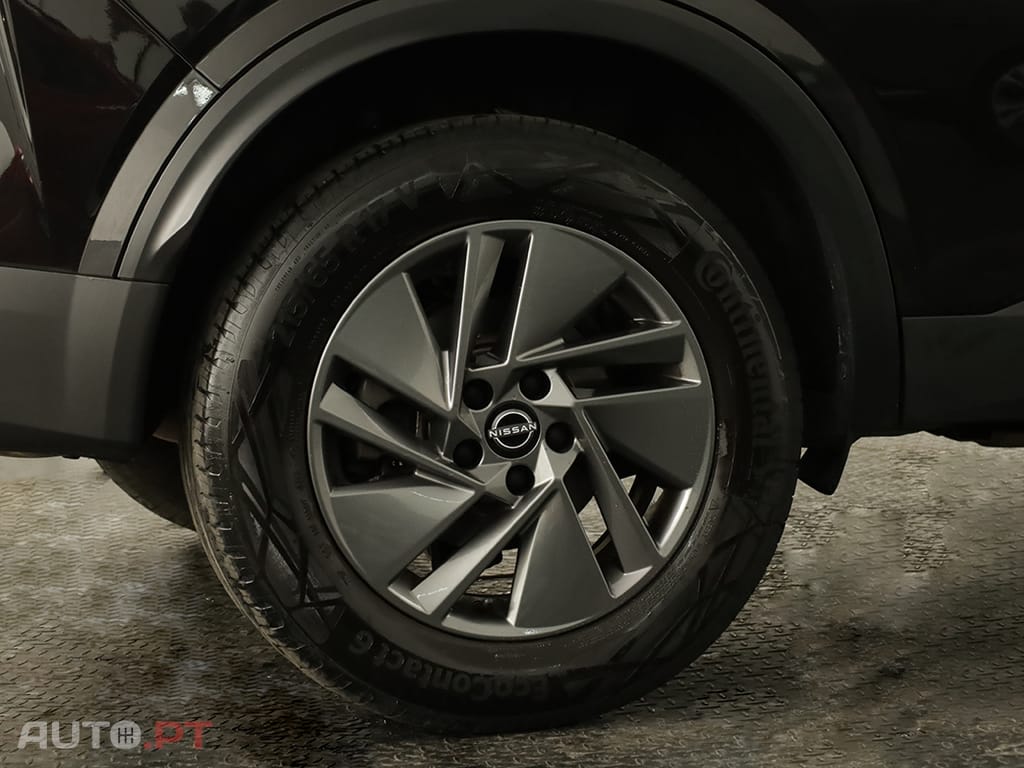 Nissan Qashqai Qashqai 1.3 DIG-T Acenta Xtronic